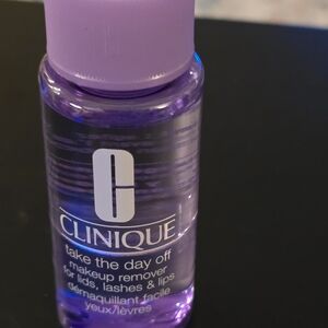 Clinique Take the Day Off Makeup Remover – 50 ml / 1.7 fl oz - NEW